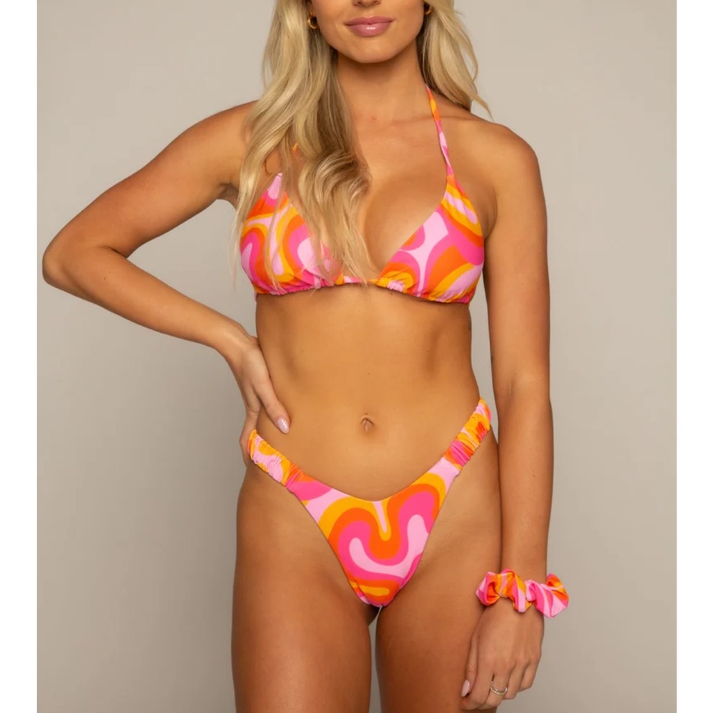 Vibrant Pink and Orange Swirl Bikini set